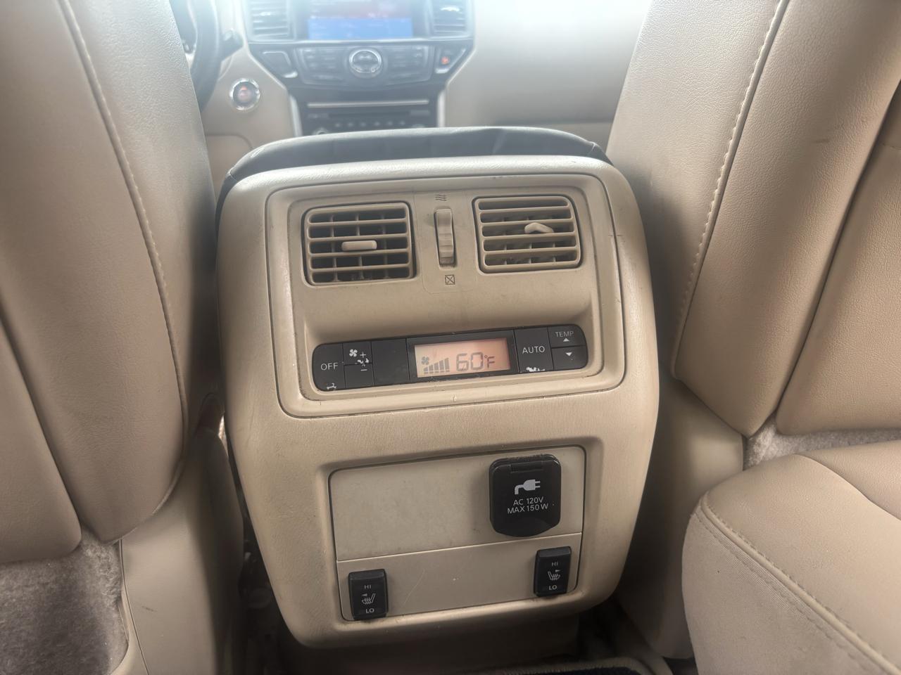 Nissan Pathfinder  2015