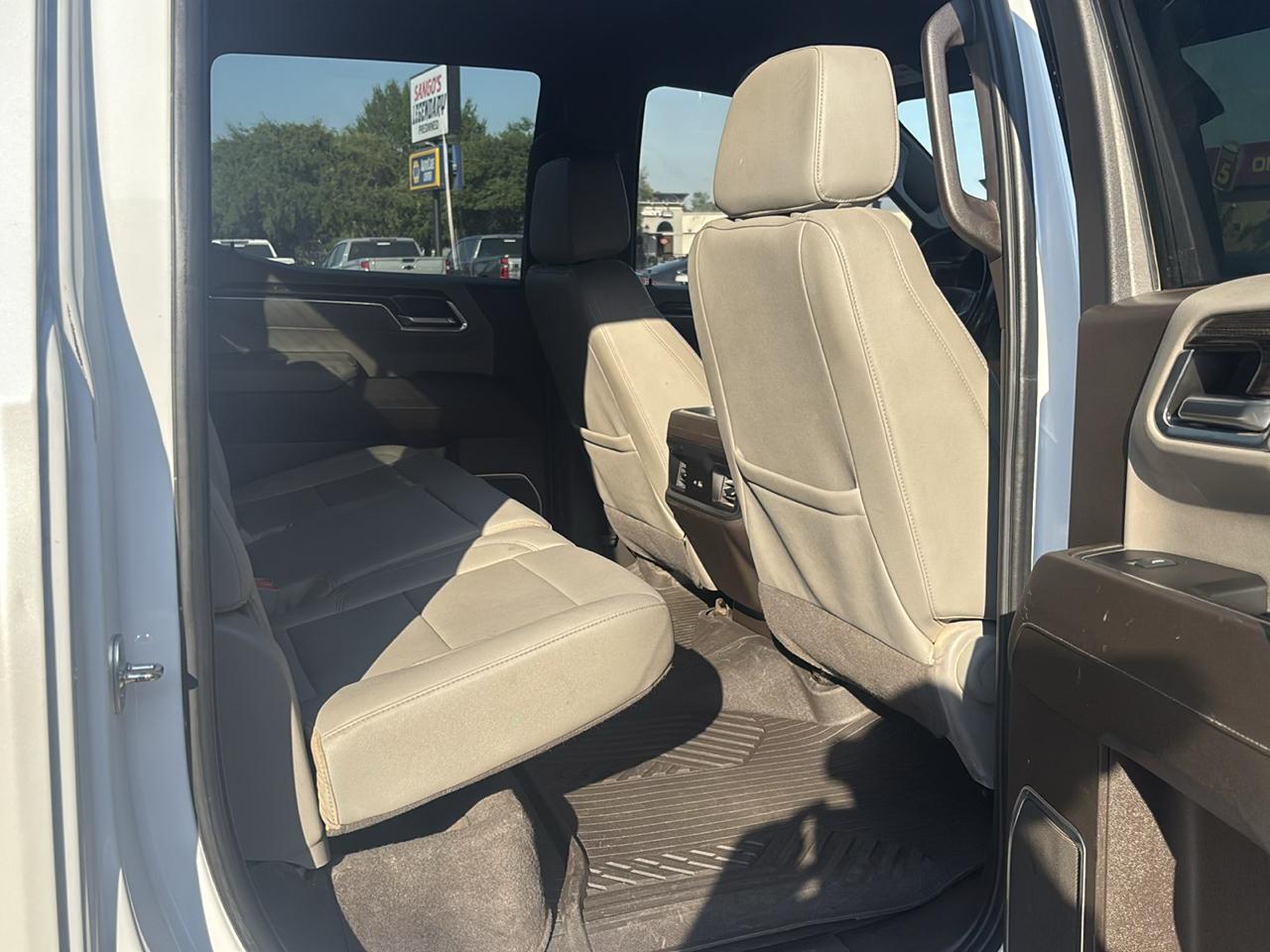 Chevrolet SILVERADO Base 2024