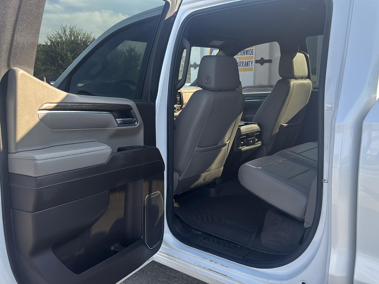 Chevrolet SILVERADO Base 2024