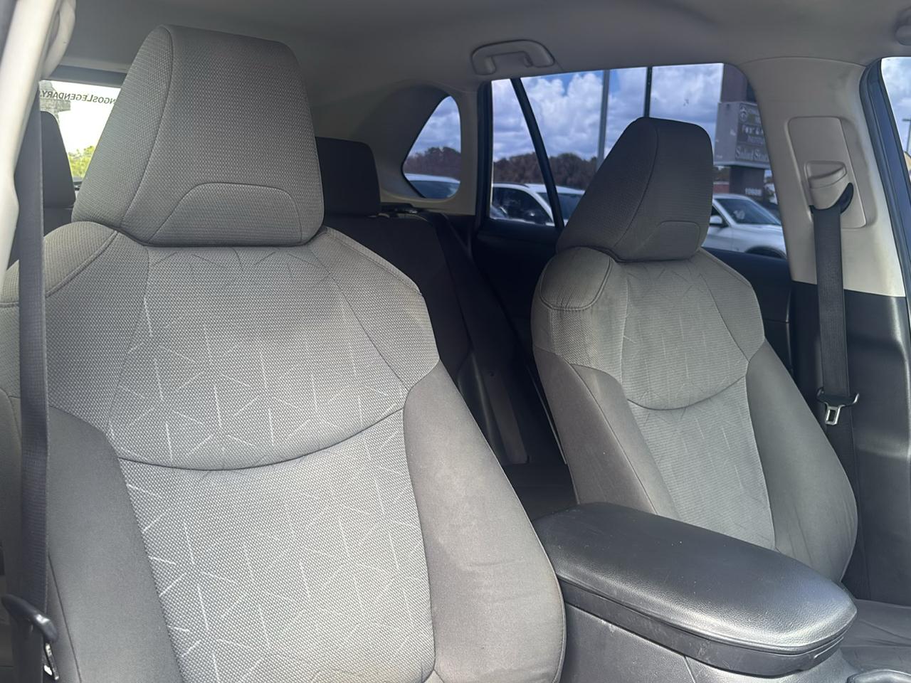 Toyota RAV4 4dr Auto 2021