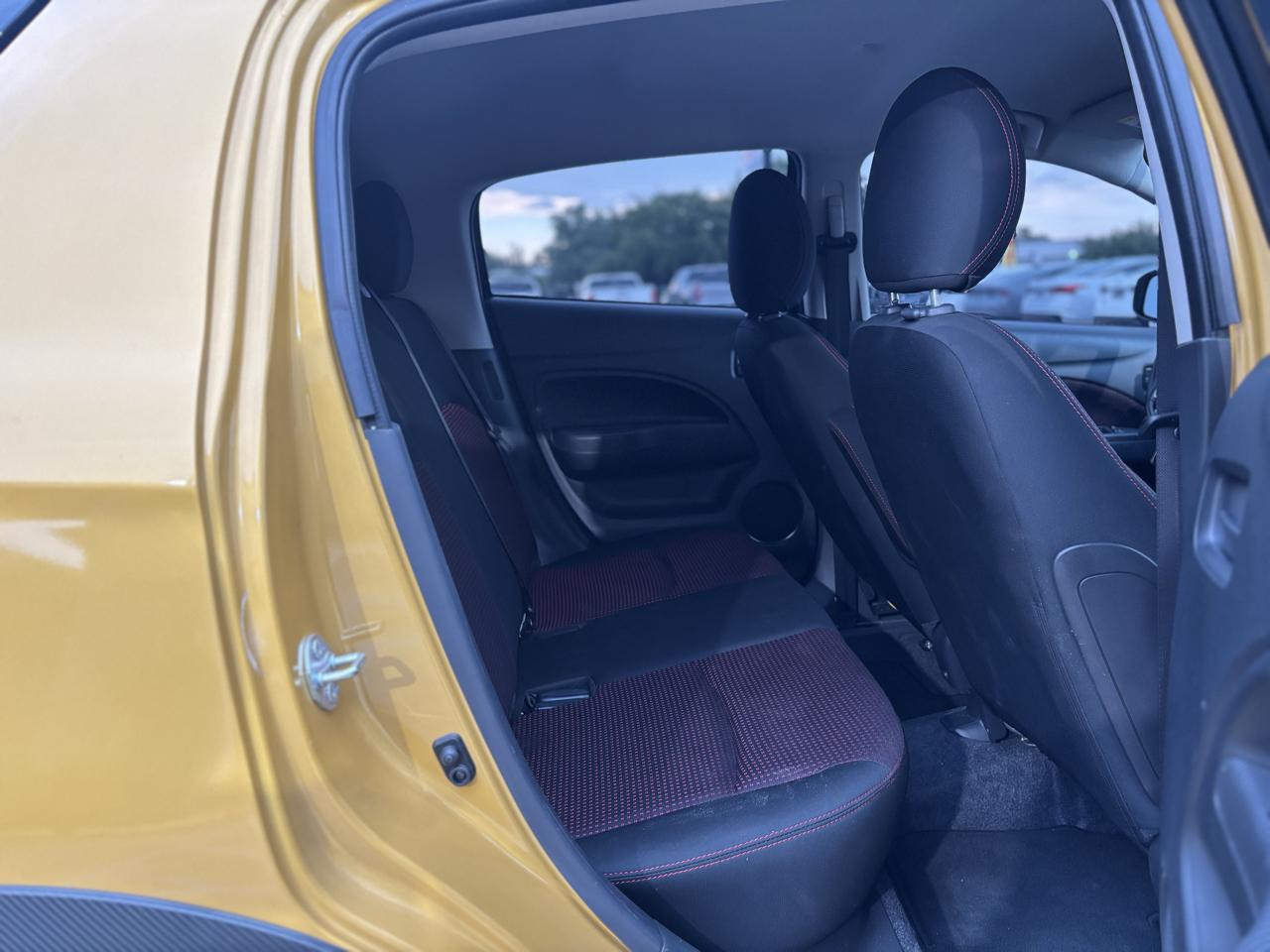 Mitsubishi Mirage SE 2024