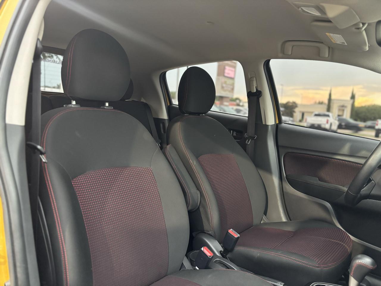 Mitsubishi Mirage SE 2024