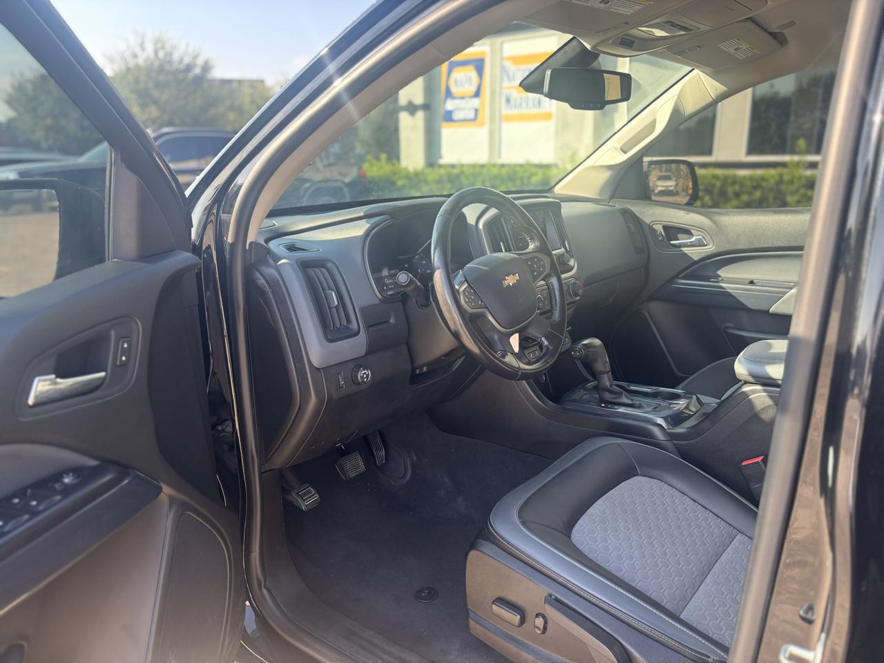 Chevrolet Colorado Z71 Crew Cab Short Box 2WD 2021