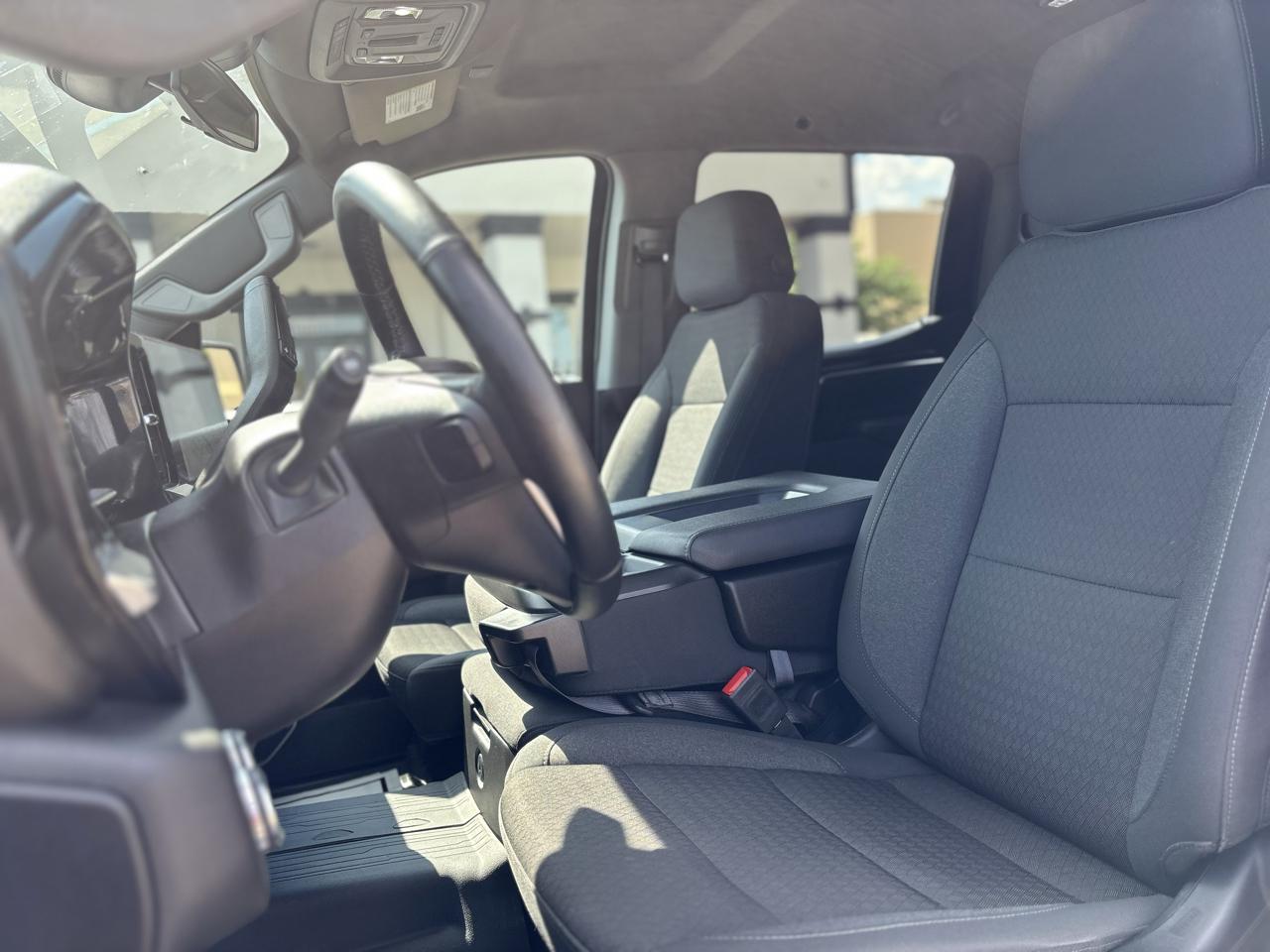 GMC Sierra 1500 SLE Crew Cab 4WD 2025