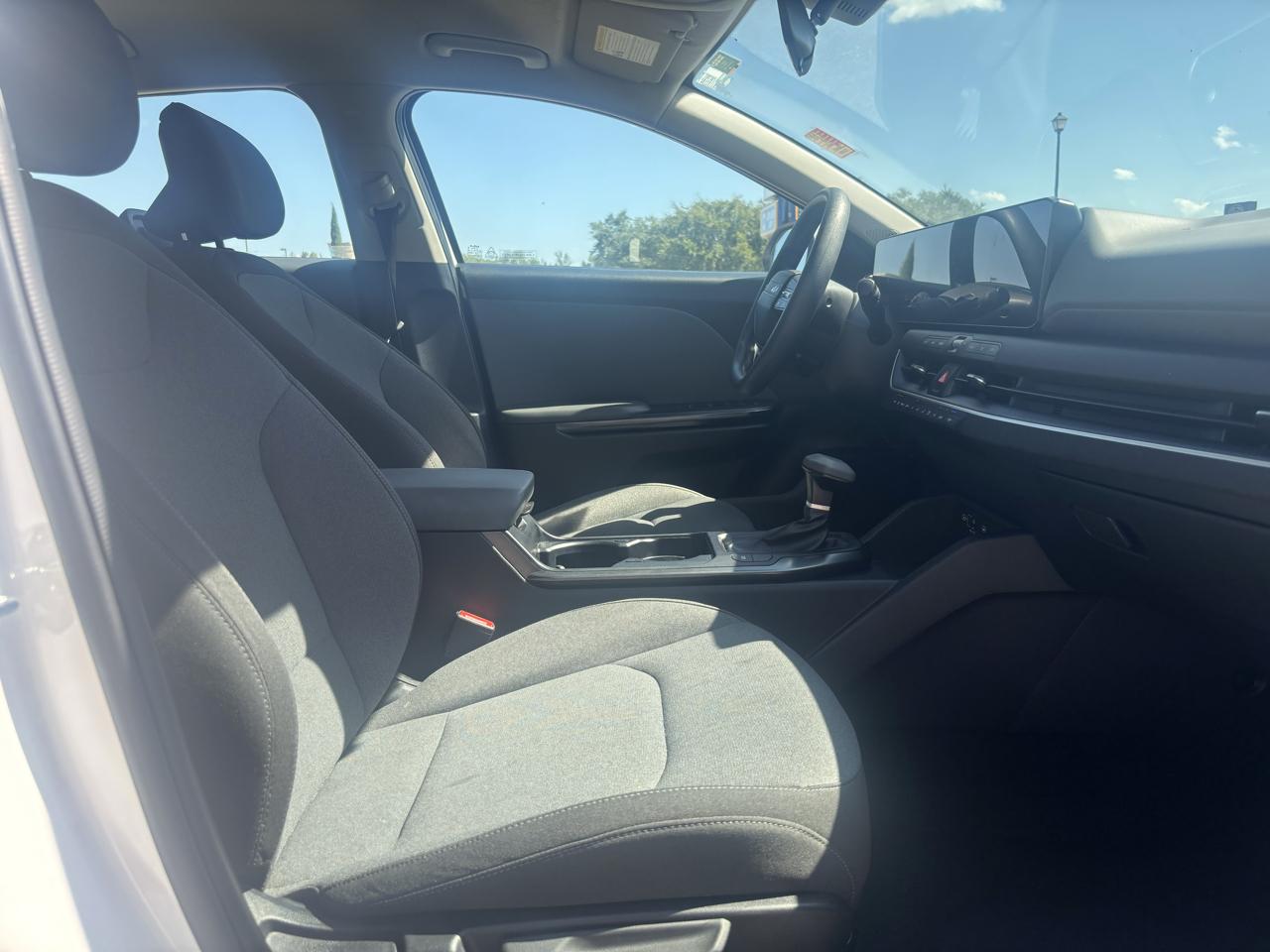 Kia K4 LX 2025