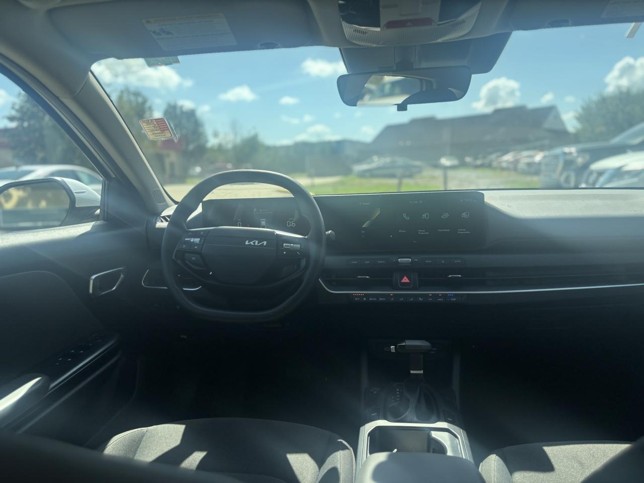 Kia K4 LX 2025