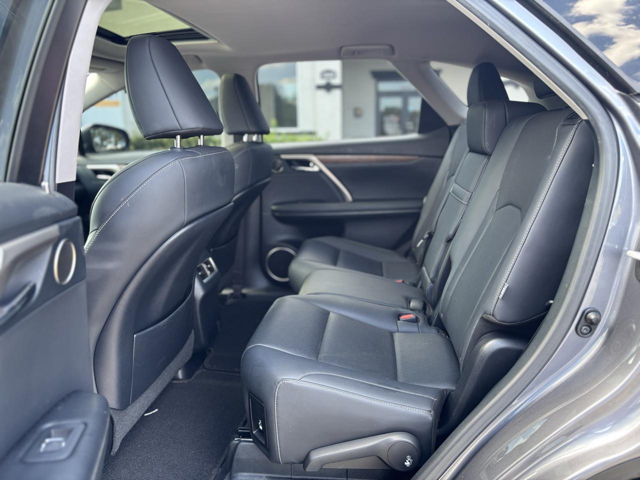 Lexus RX 350L FWD 2021