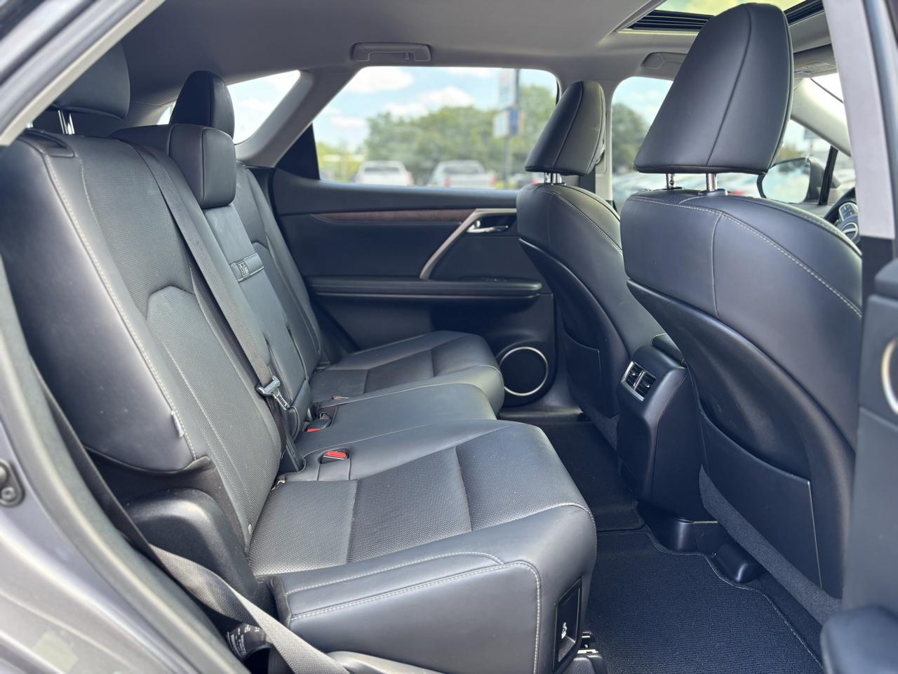 Lexus RX 350L FWD 2021