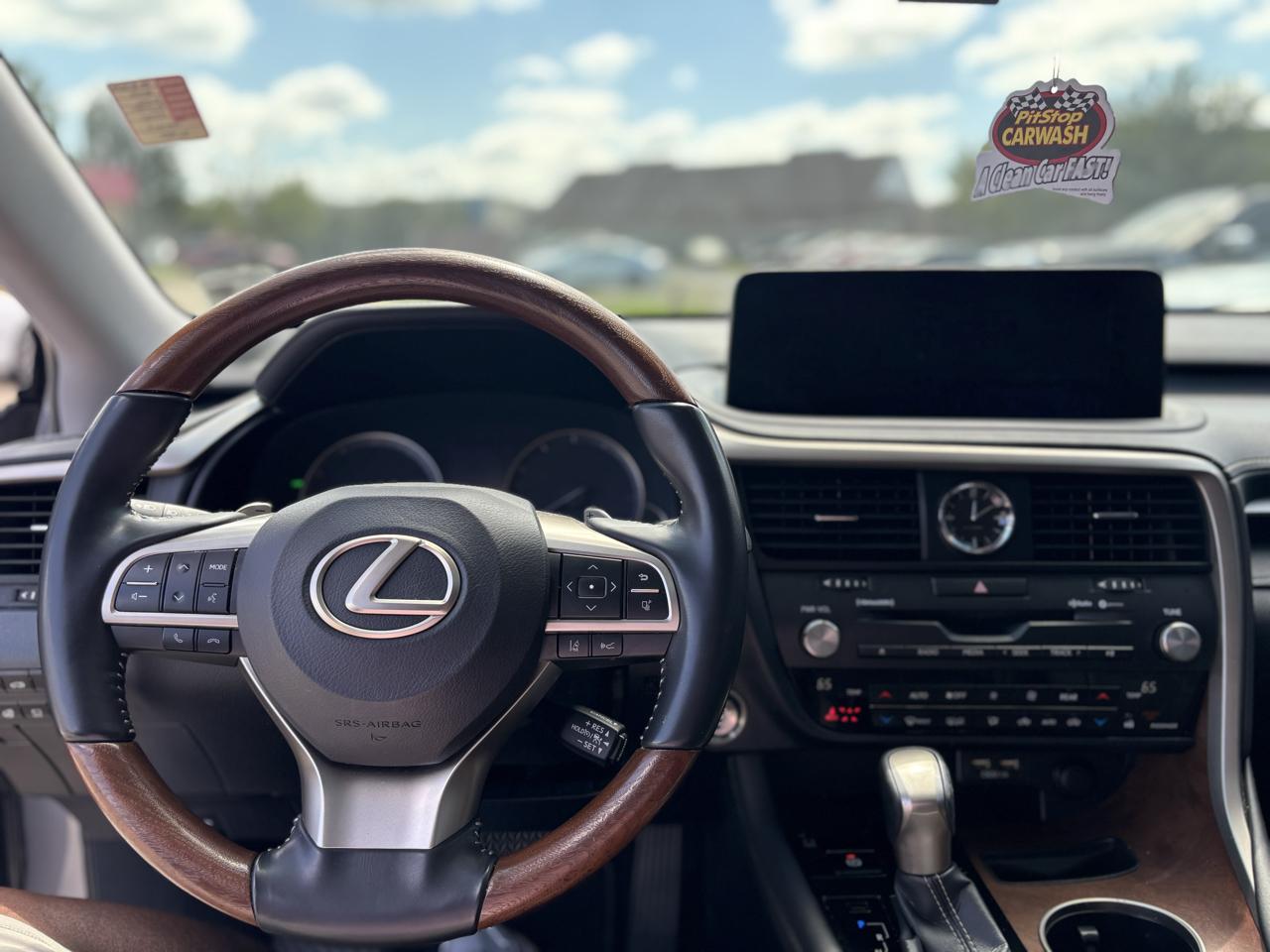 Lexus RX 350L FWD 2021