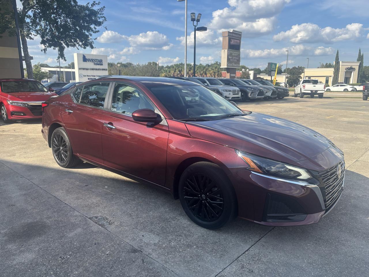 Nissan Altima 2.5 SV AWD 2025