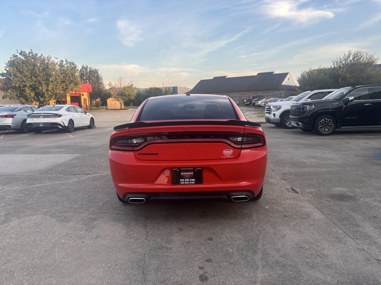 Dodge Charger SXT 2021