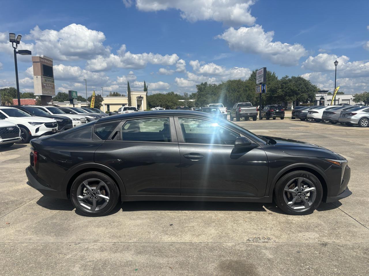 Kia K4 LX 2026