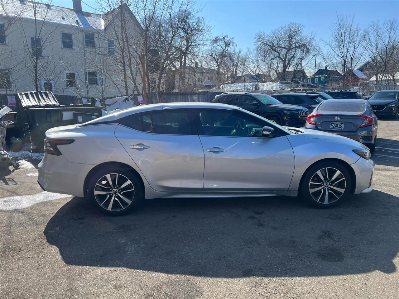 2019 Nissan Maxima SV - Photo 7