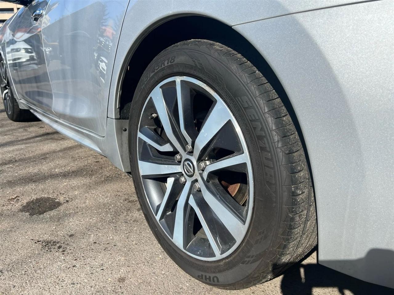 2019 Nissan Maxima SV - Photo 22