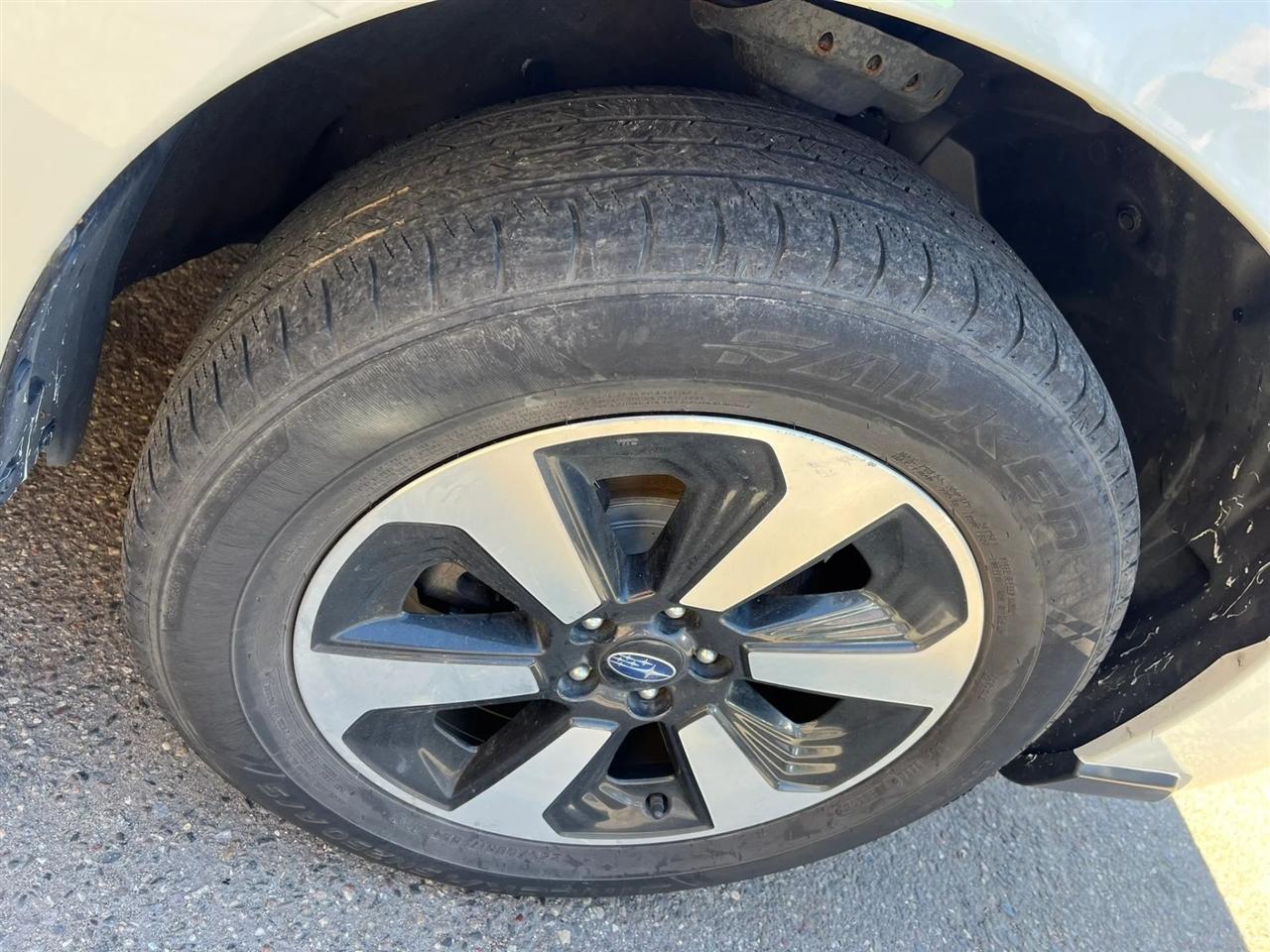 2018 Subaru Forester Premium - Photo 23