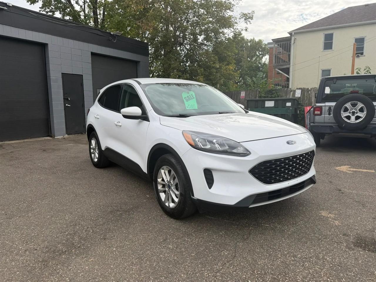 Ford Escape photo 7