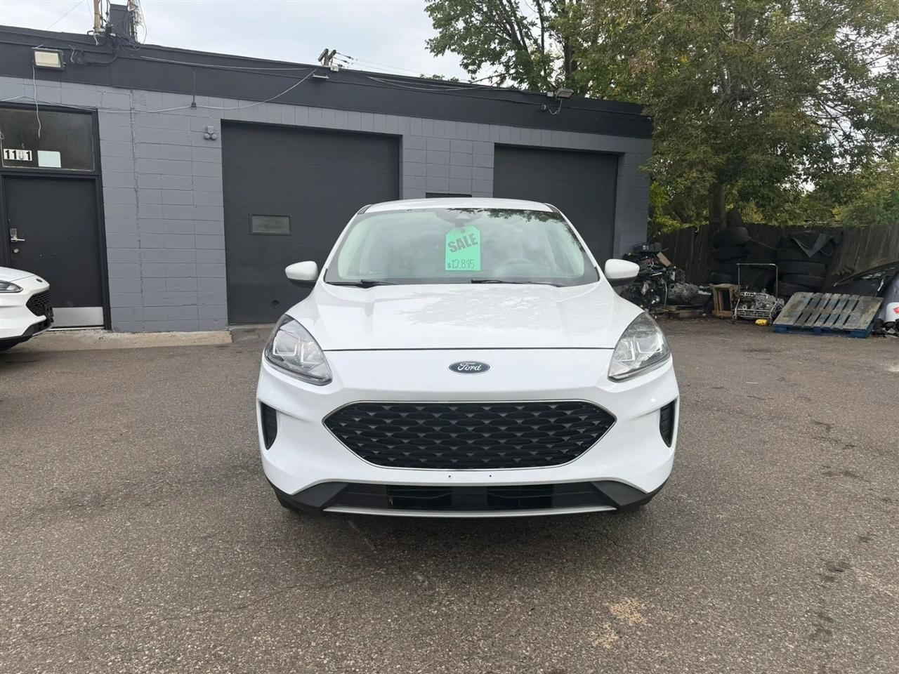 Ford Escape photo 8