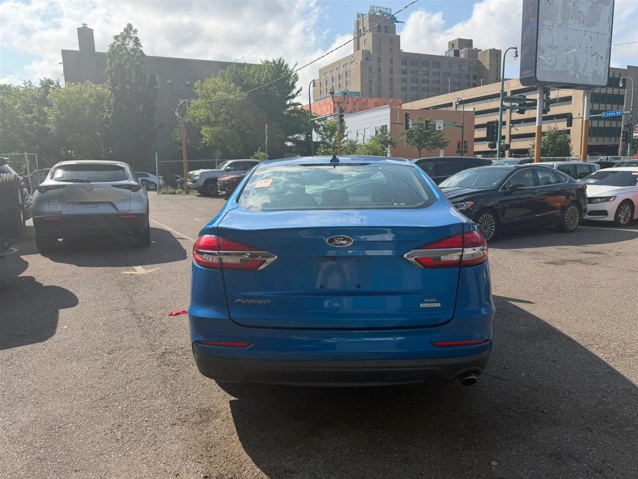 Ford Fusion photo 4