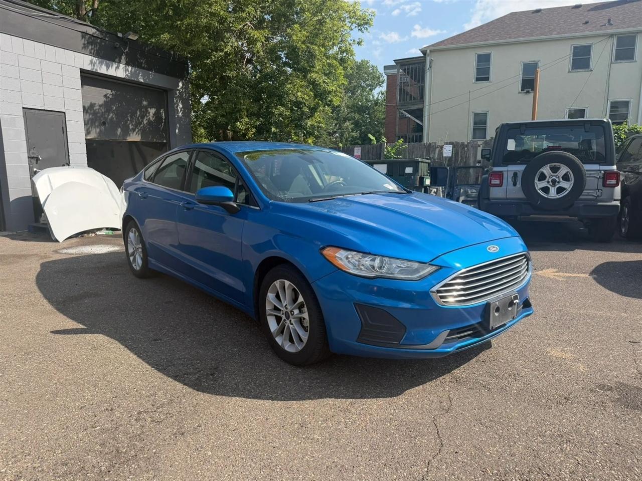 Ford Fusion photo 7