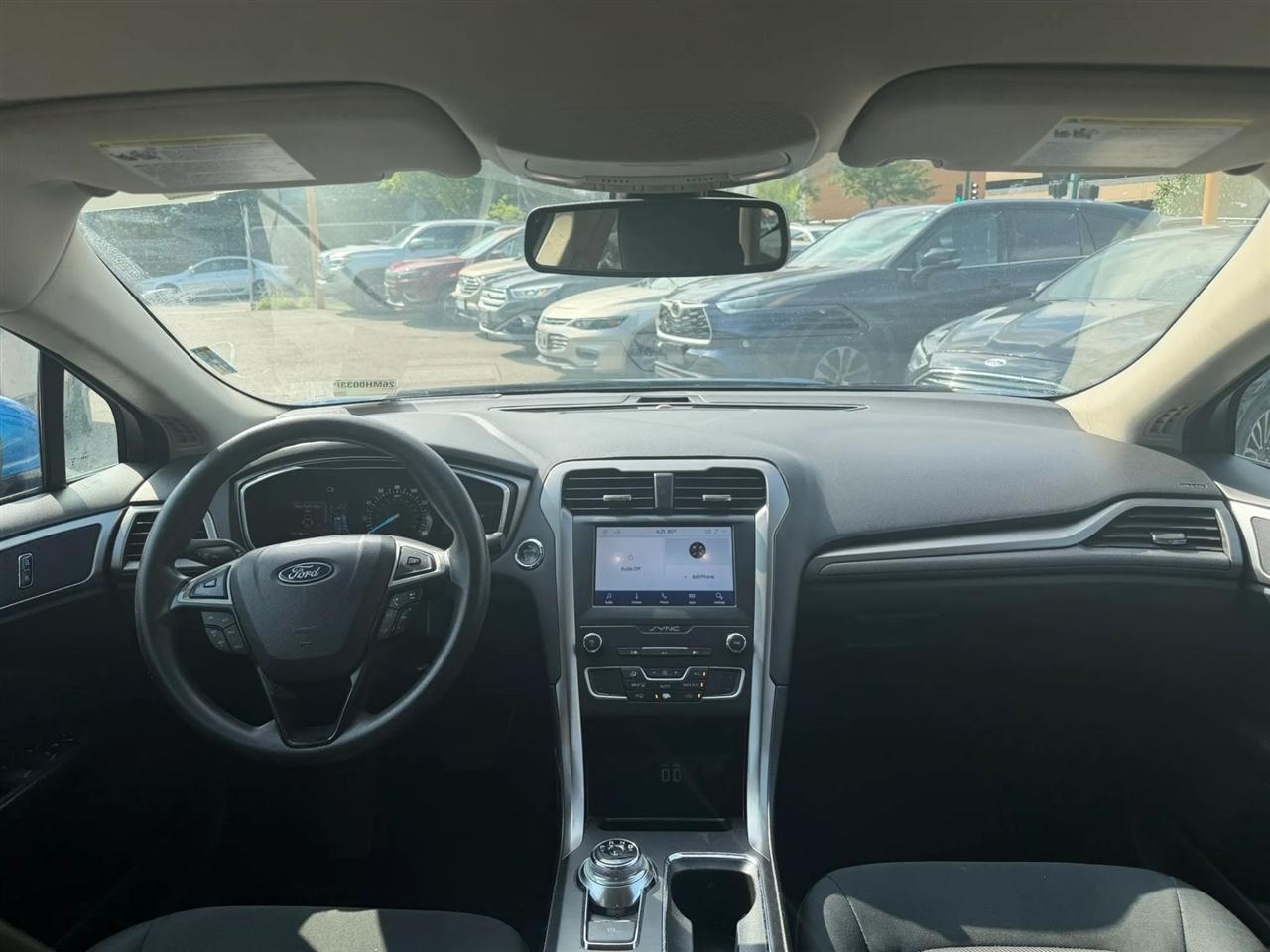 Ford Fusion photo 14