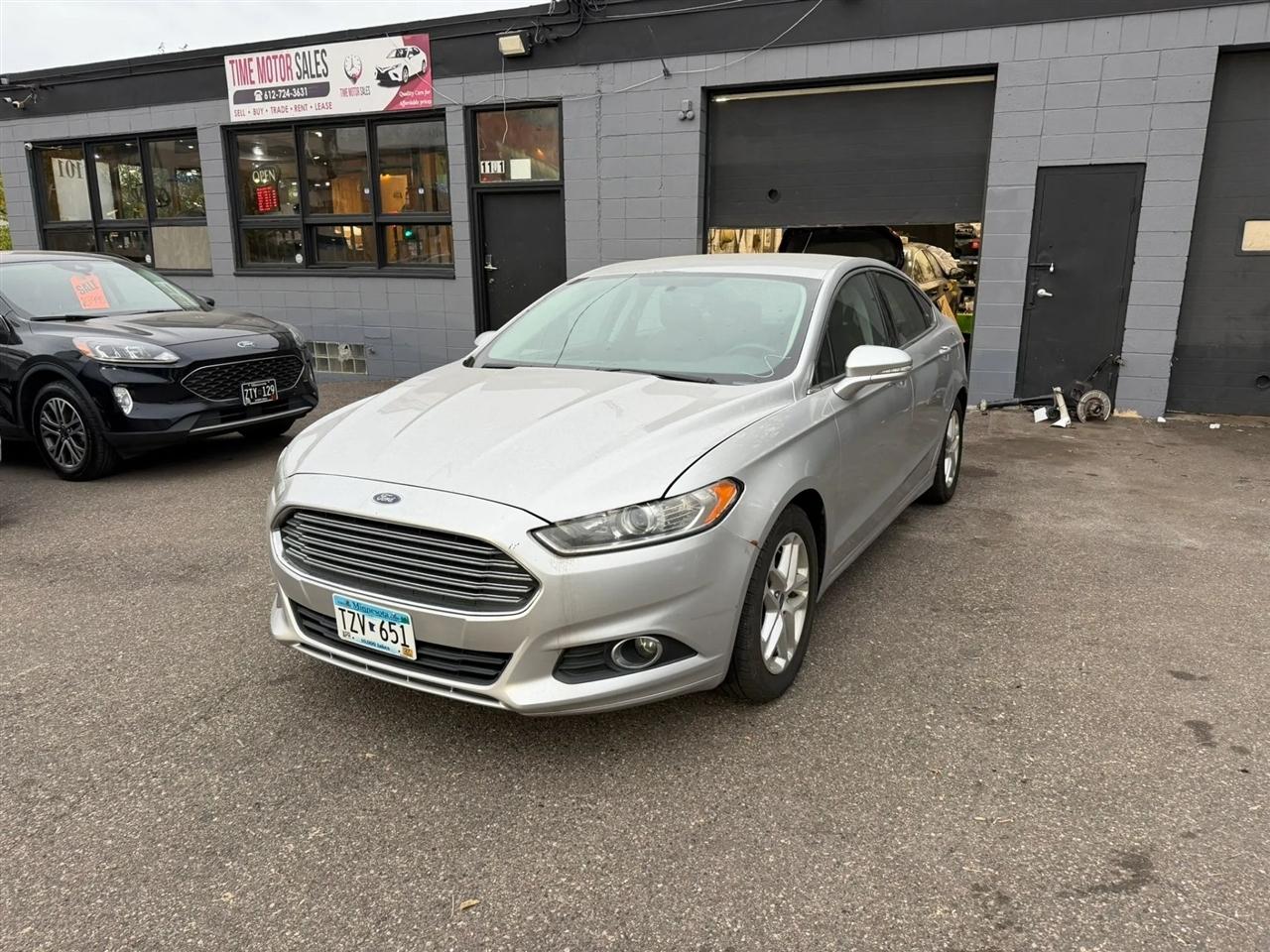 2015 Ford Fusion 4dr Sdn SE FWD