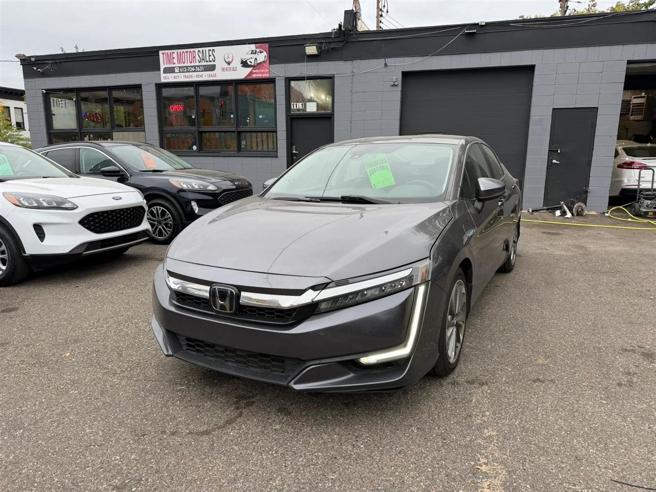 2018 Honda Clarity Plug-In Hybrid Touring Sedan
