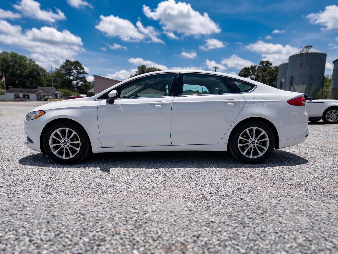 Ford Fusion SE 2017