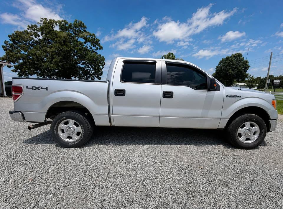 Ford F-150 XLT SuperCrew 6.5-ft. Bed 4WD 2013