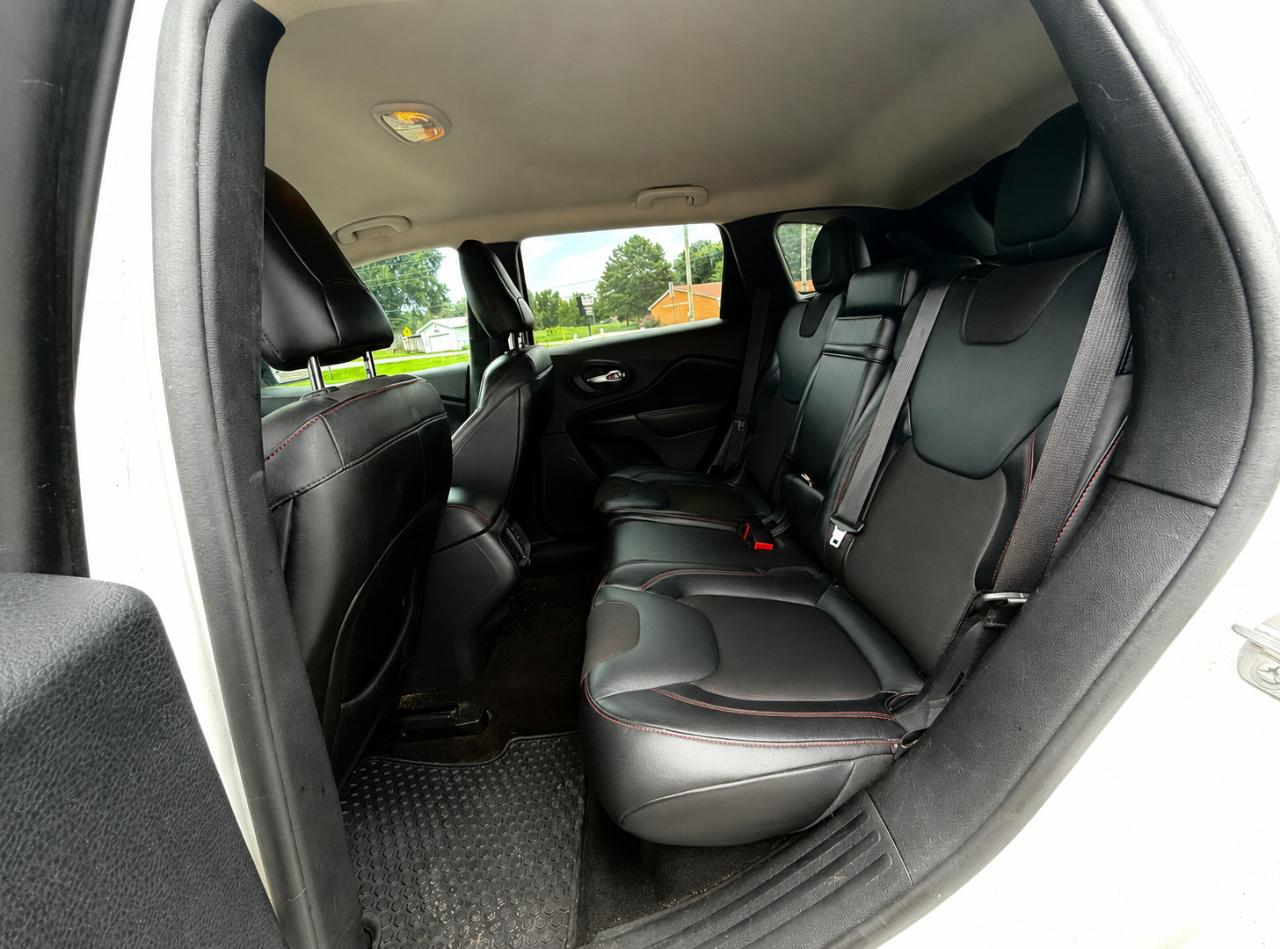 Jeep Cherokee Trailhawk 4WD 2015