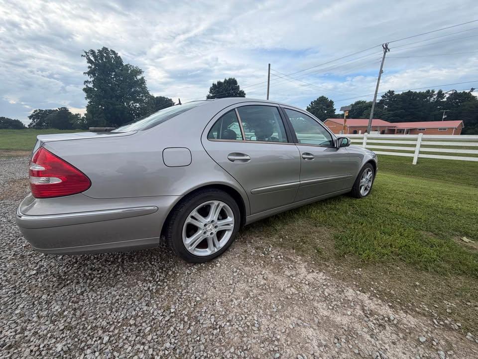Mercedes-Benz E-Class E350 2006