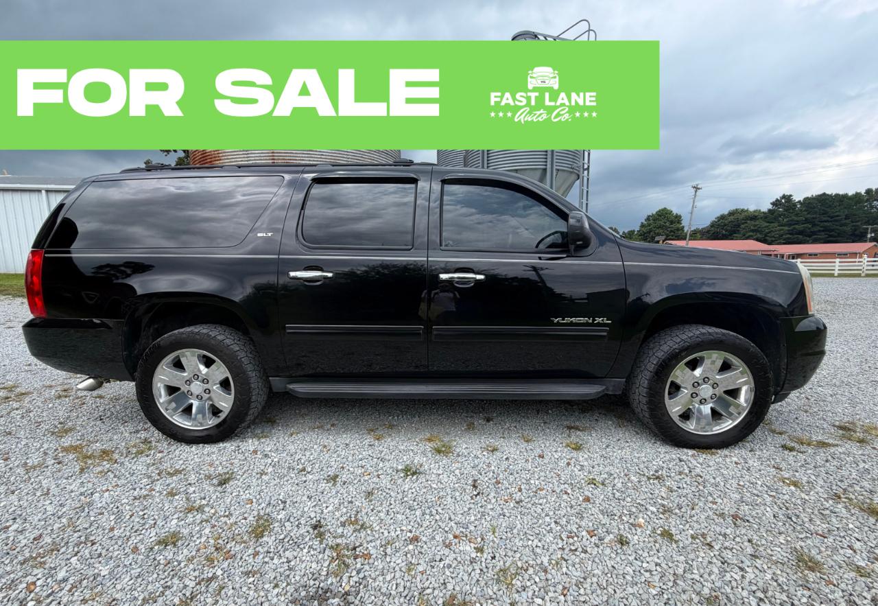 2010 GMC Yukon XL SLT-1 1/2 Ton 4WD