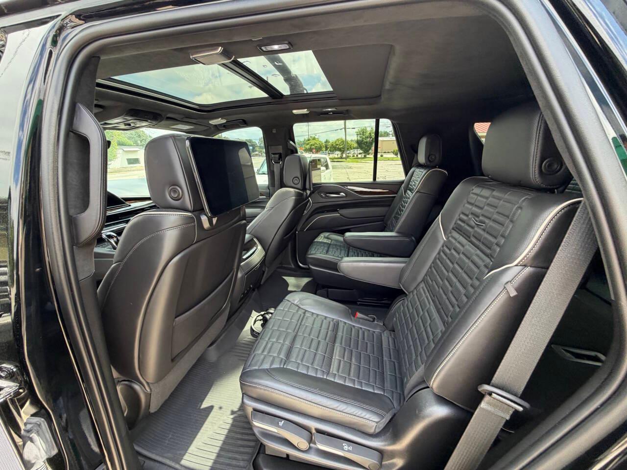 2023 Cadillac Escalade Sport Platinum - Photo 14