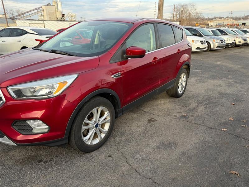 Ford Escape SE FWD 2017