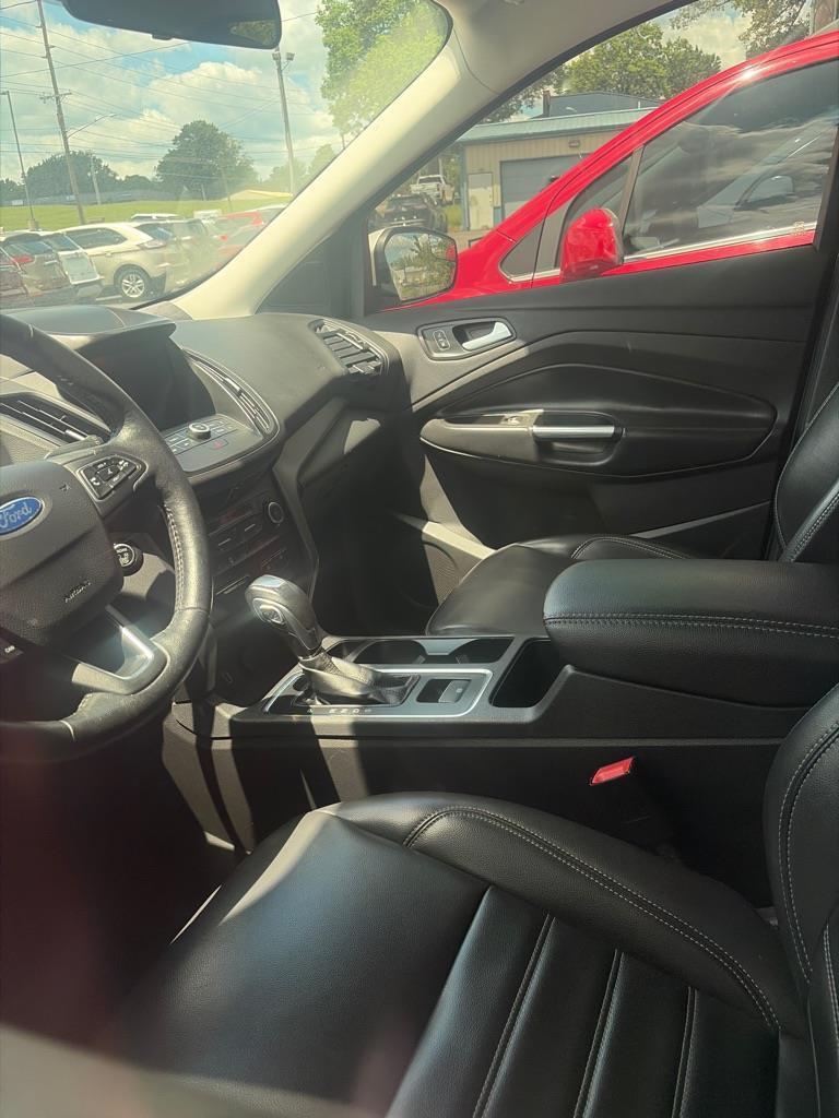 Ford Escape SEL FWD 2019