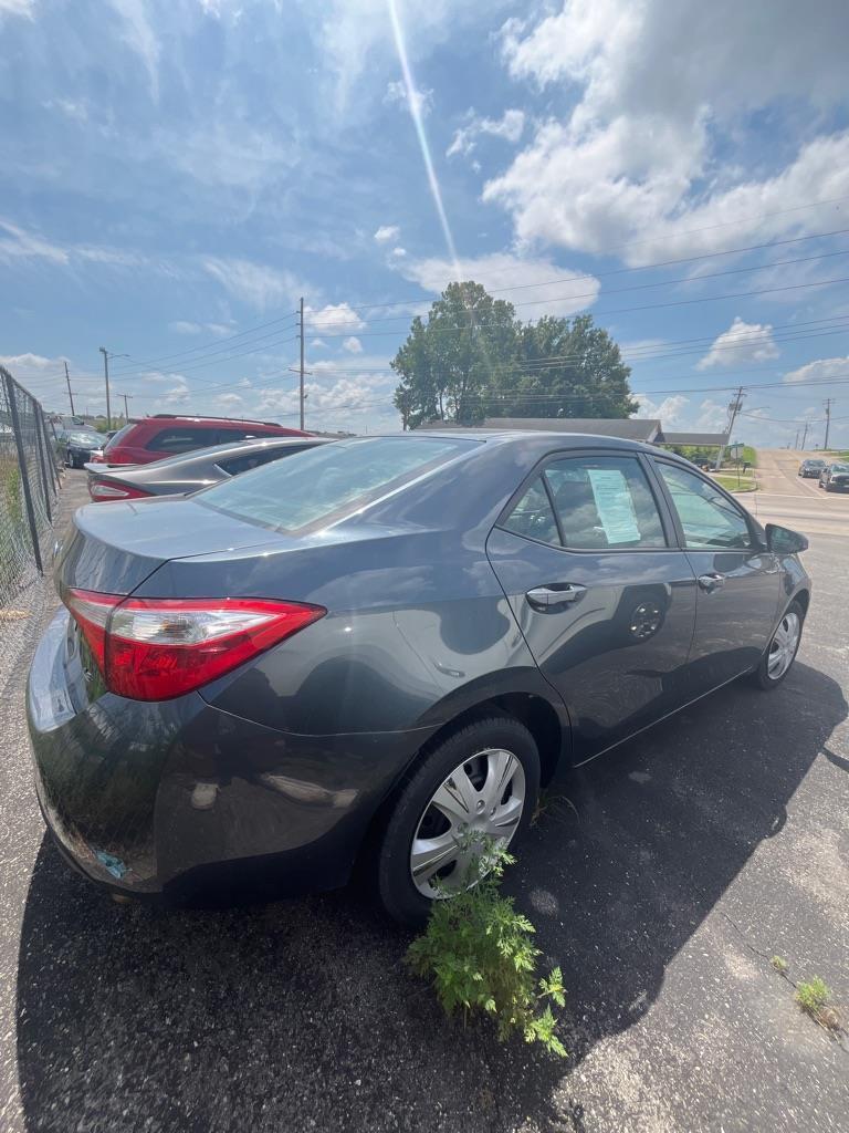 Toyota Corolla LE CVT 2016