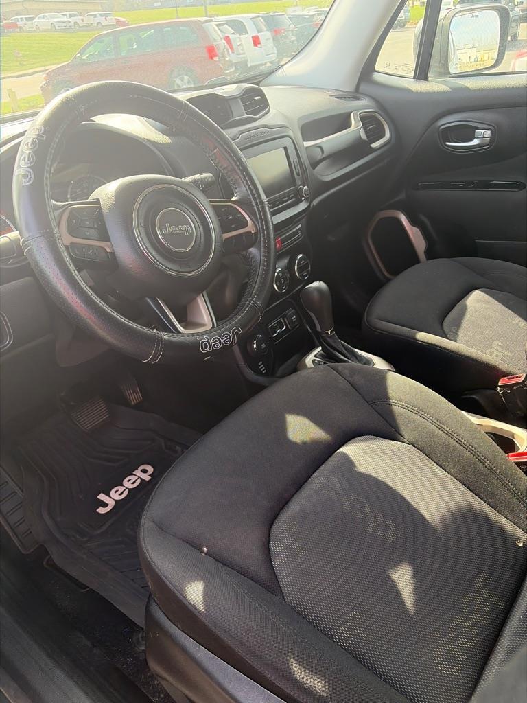 Jeep Renegade Latitude 4WD 2017