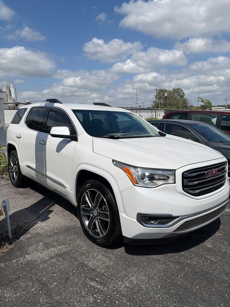 GMC Acadia Denali 2018