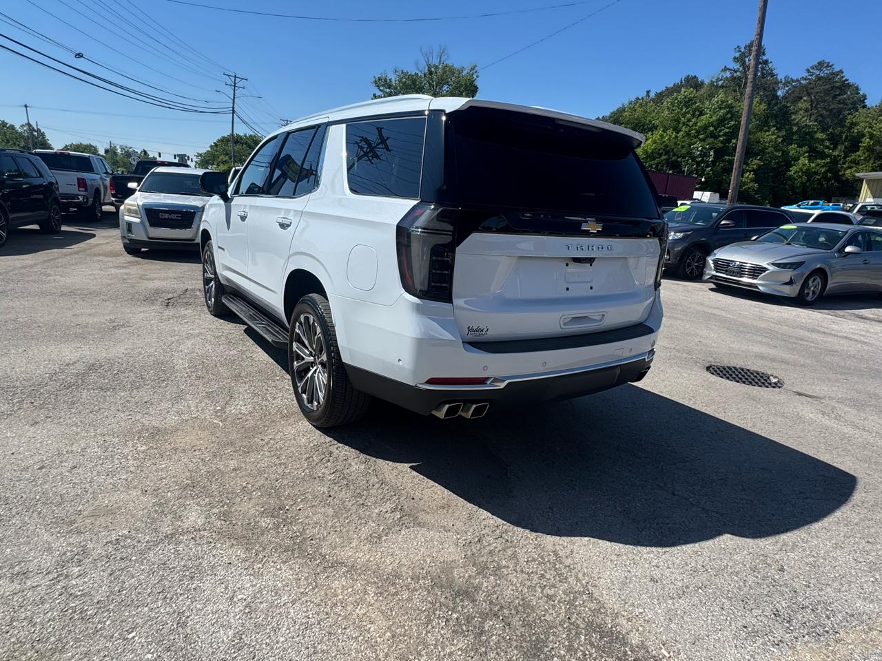 Chevrolet Tahoe 4WD 4dr High Country 2026