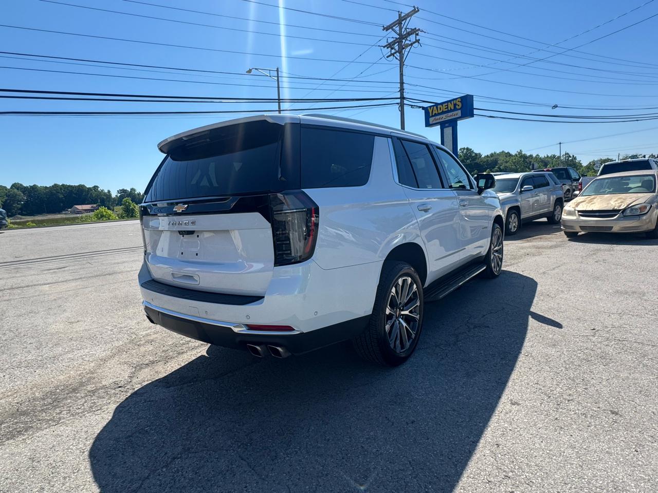 Chevrolet Tahoe 4WD 4dr High Country 2026