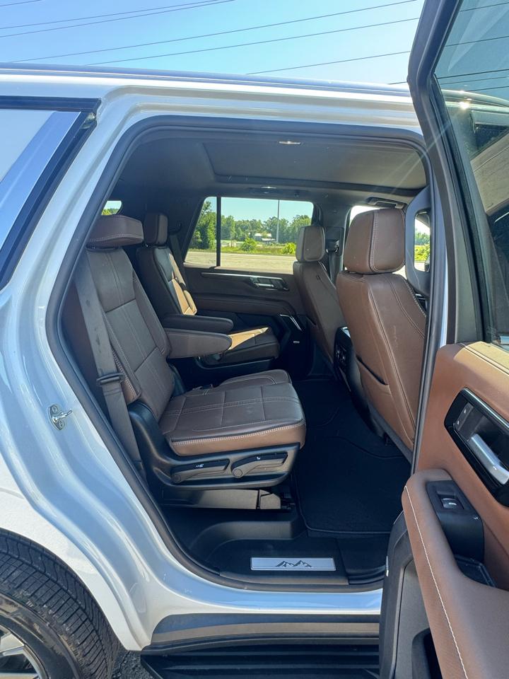 Chevrolet Tahoe 4WD 4dr High Country 2026