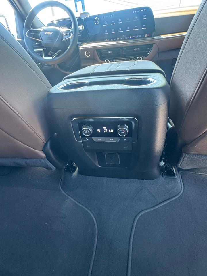 Chevrolet Tahoe 4WD 4dr High Country 2026