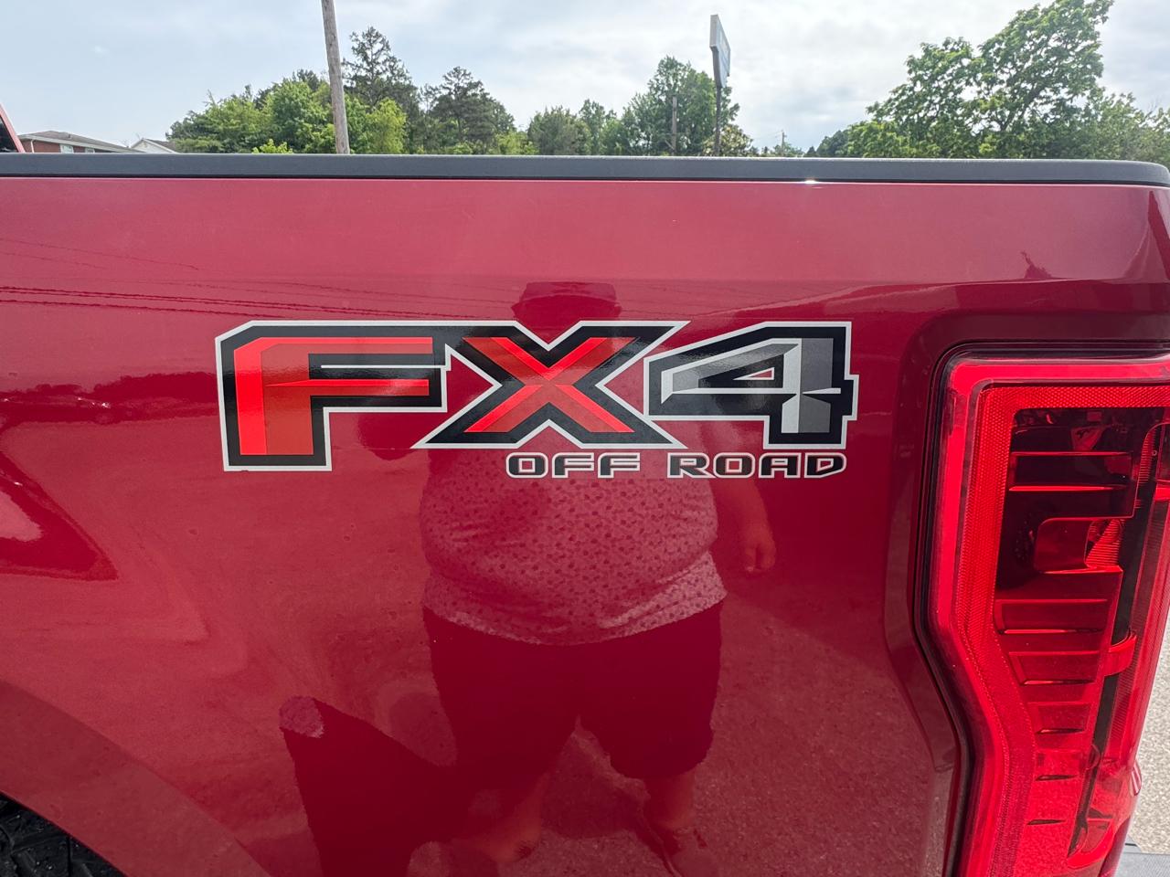 Ford Super Duty F-350 SRW 4WD Crew Cab 156" Lariat 2019