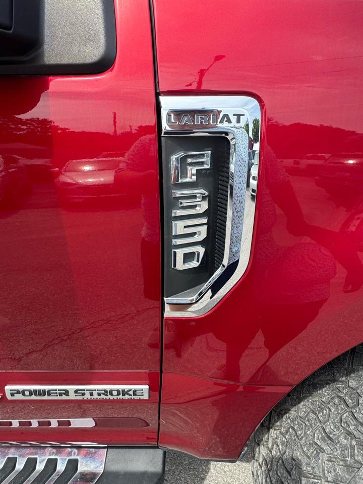 Ford Super Duty F-350 SRW 4WD Crew Cab 156" Lariat 2019