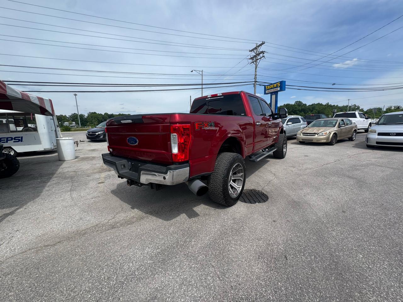 Ford Super Duty F-350 SRW 4WD Crew Cab 156" Lariat 2019