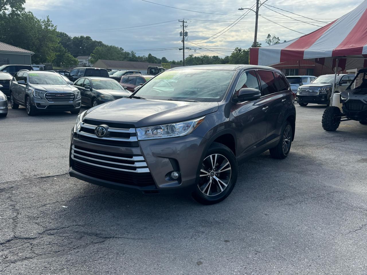 Toyota Highlander AWD 4dr V6 LE Plus (Natl) 2019