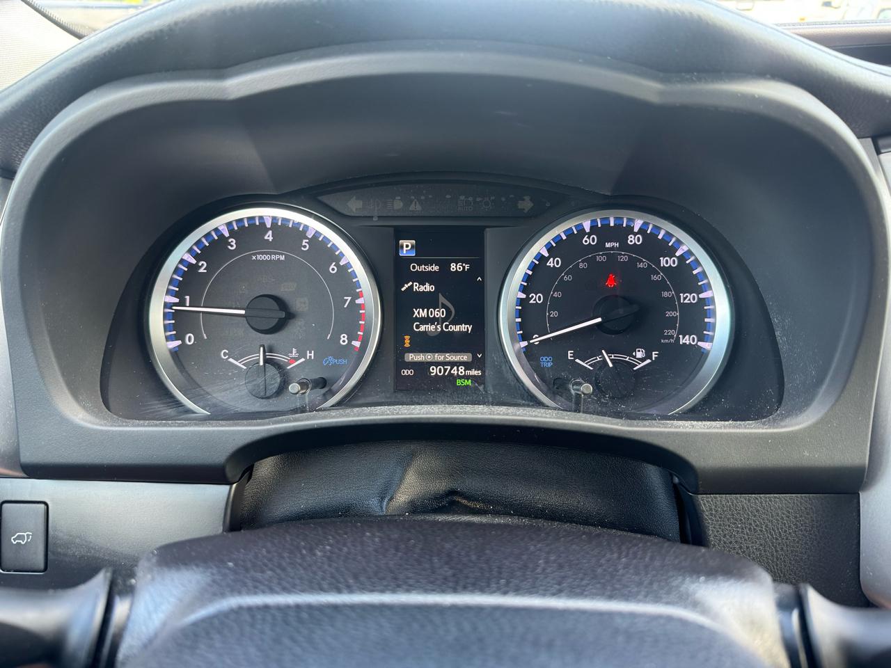 Toyota Highlander AWD 4dr V6 LE Plus (Natl) 2019
