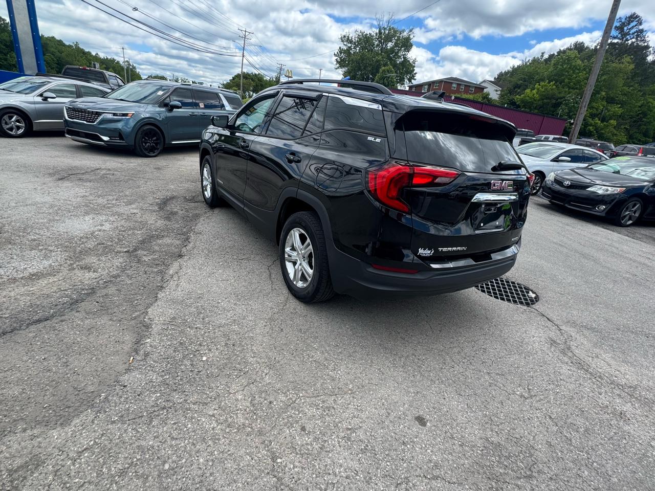 GMC Terrain AWD 4dr SLE 2018