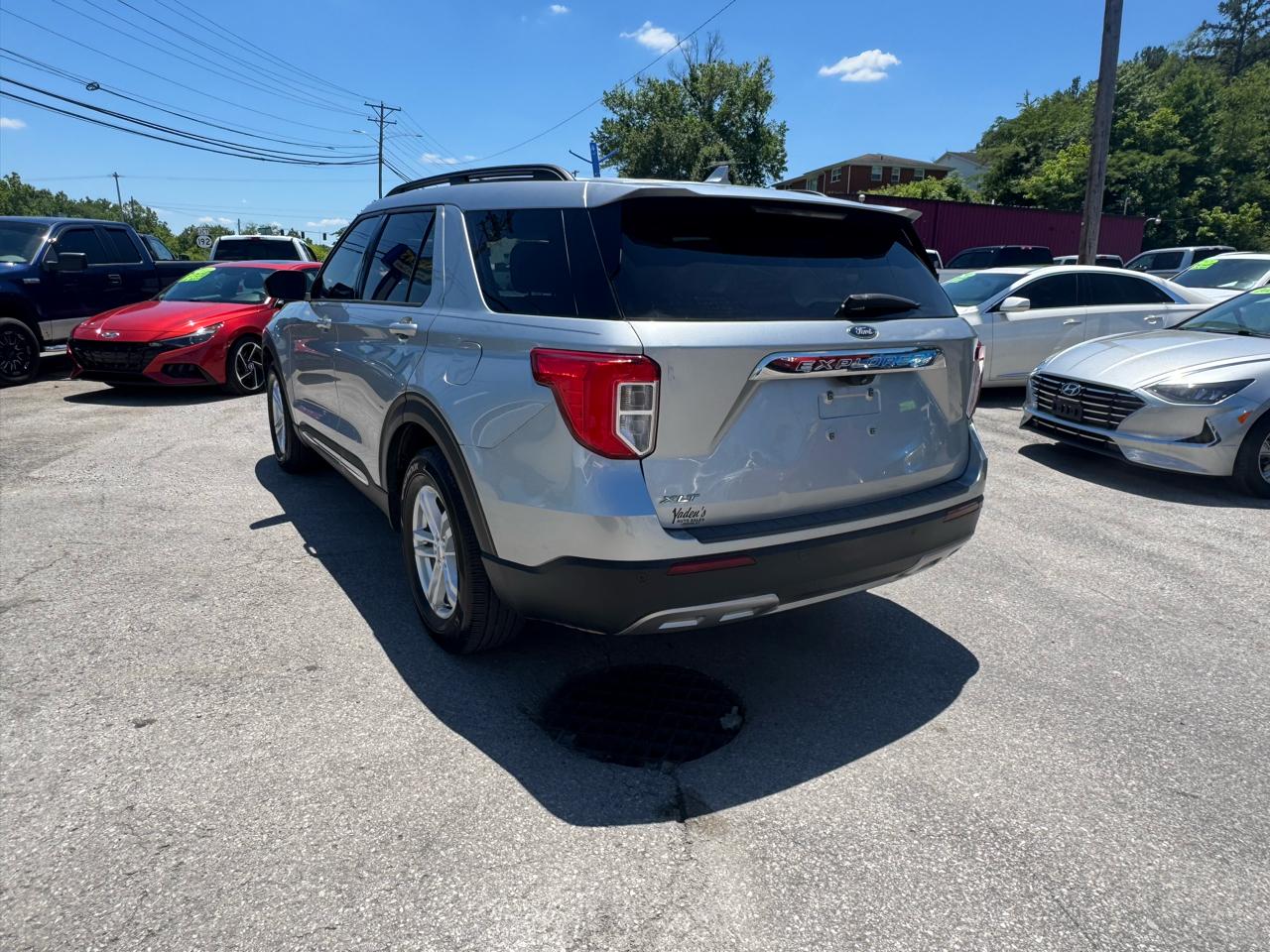 Ford Explorer 4dr Wagon XLT 2020