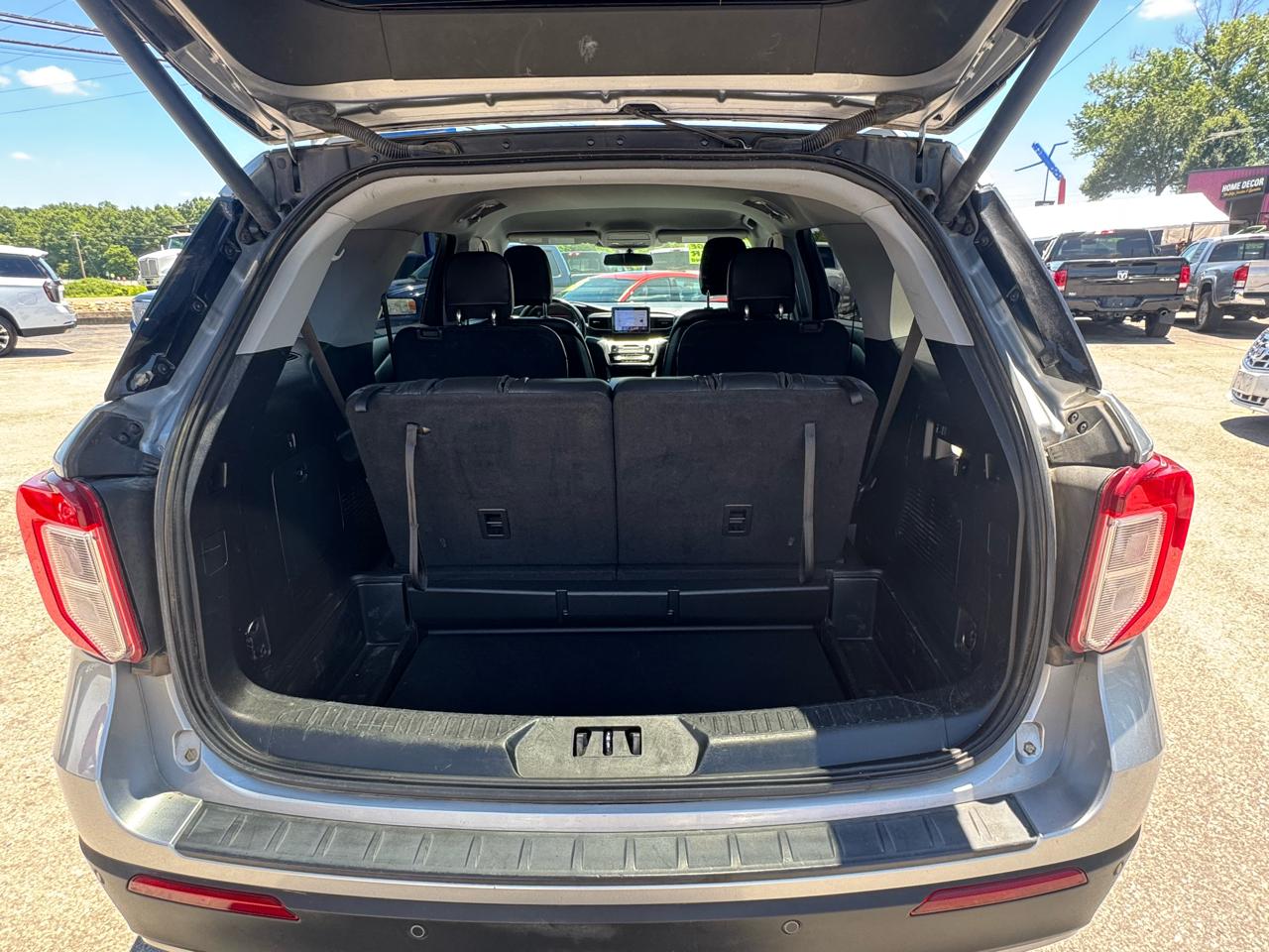 Ford Explorer 4dr Wagon XLT 2020