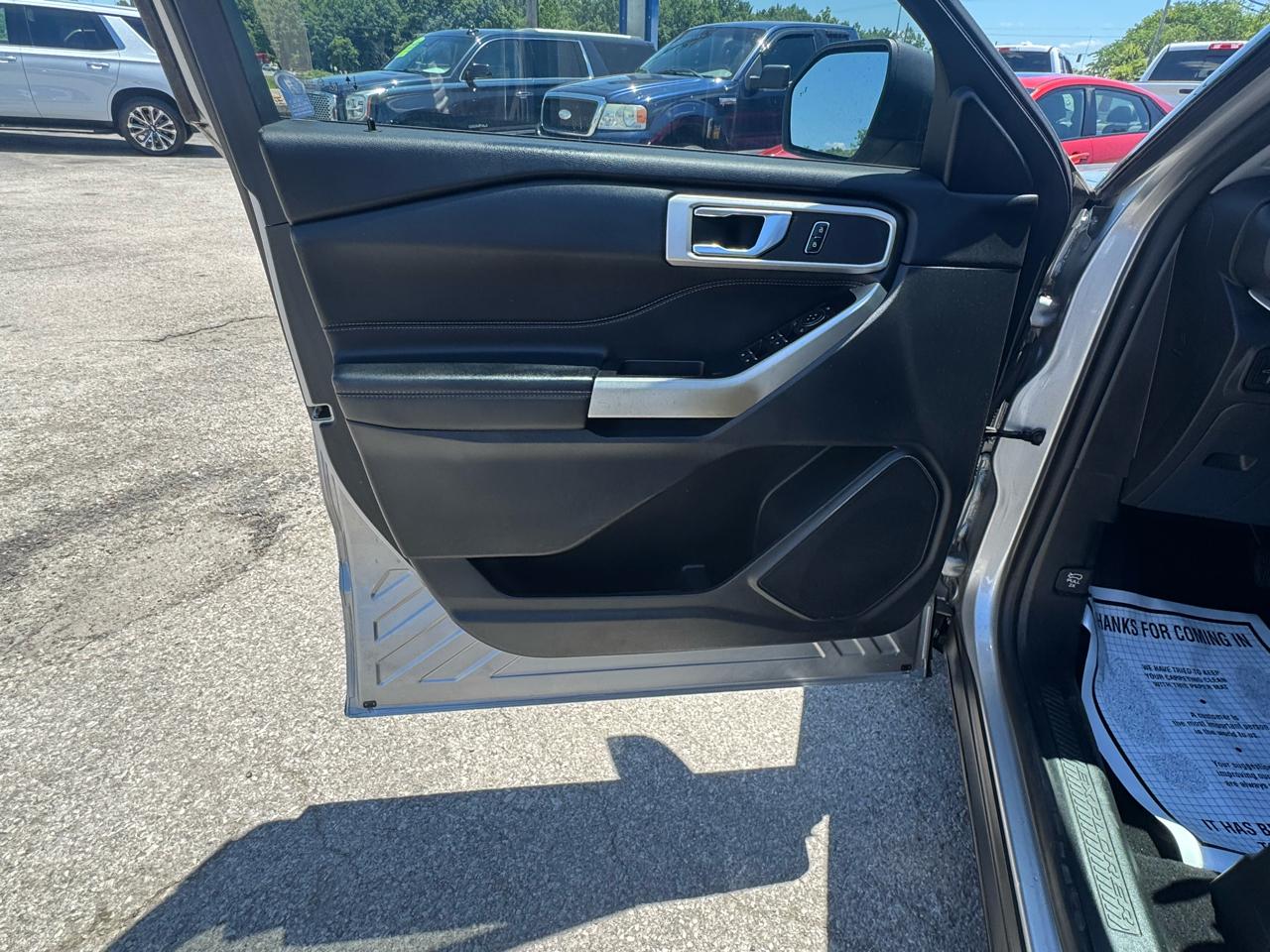 Ford Explorer 4dr Wagon XLT 2020